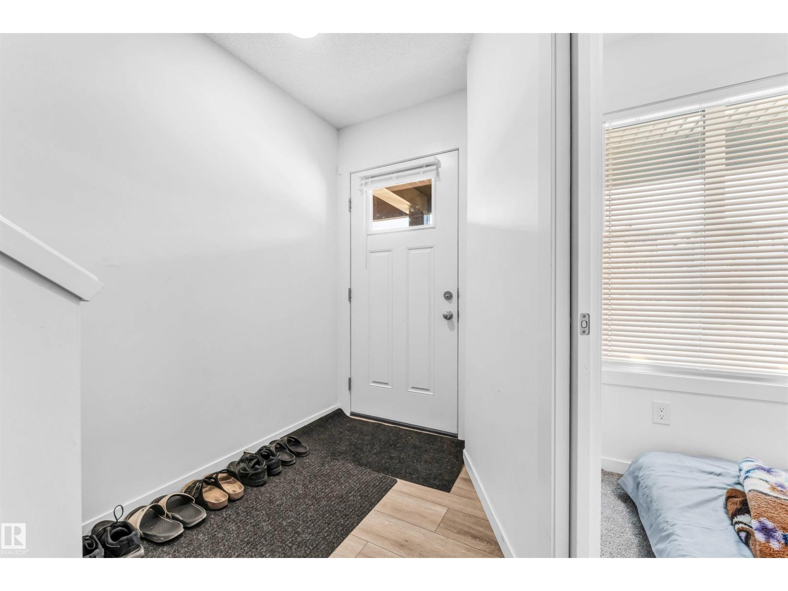 1106 Aster Bv Nw, Edmonton, Alberta  T6T 2V2 - Photo 5 - E4462318