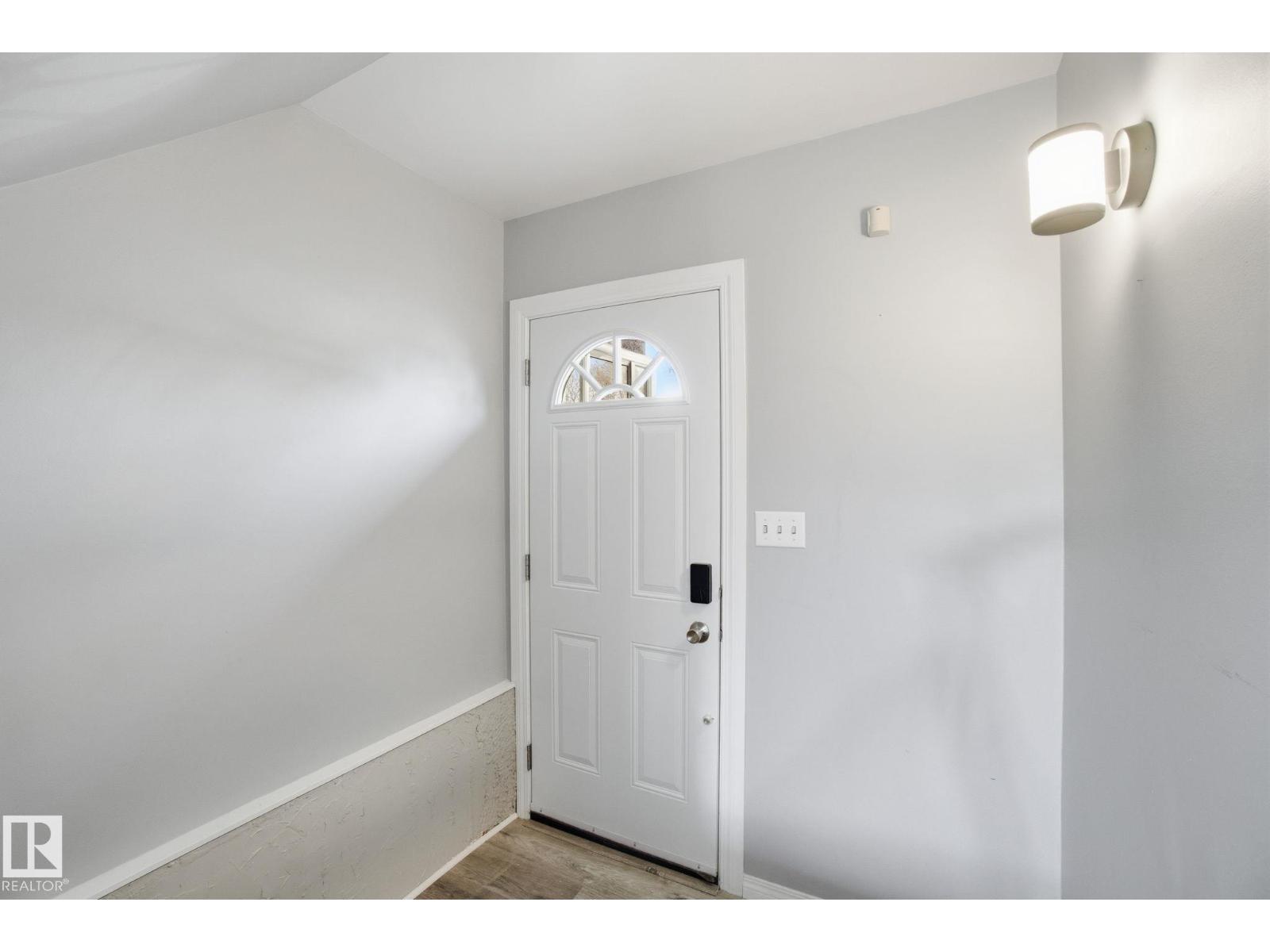 8117 132a Av Nw, Edmonton, Alberta  T5C 2C9 - Photo 10 - E4462319