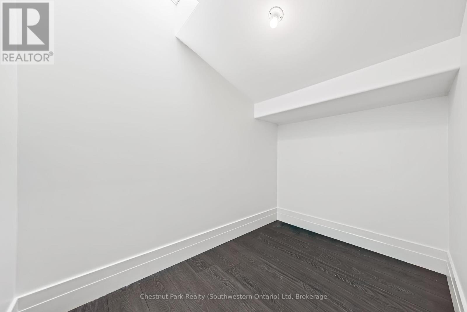 114-116 Arthur Street, Guelph, Ontario  N1E 4V2 - Photo 21 - X12454729