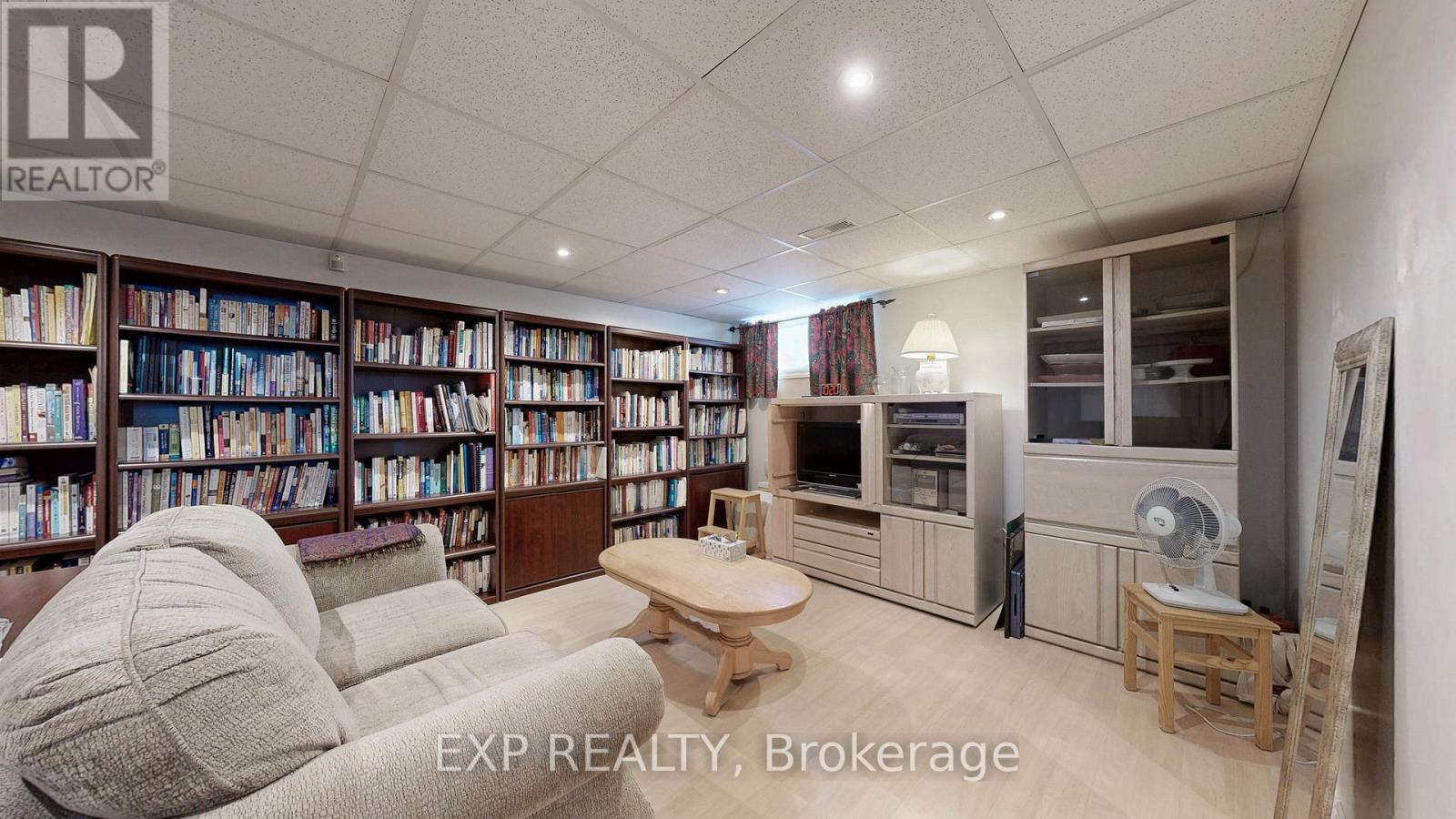 6 Abbottswood Road, Toronto, Ontario  M1P 3P1 - Photo 34 - E12437003