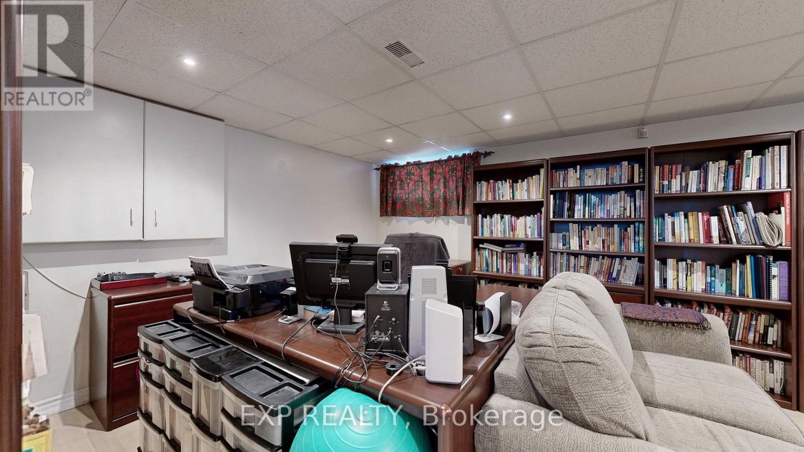 6 Abbottswood Road, Toronto, Ontario  M1P 3P1 - Photo 39 - E12437003