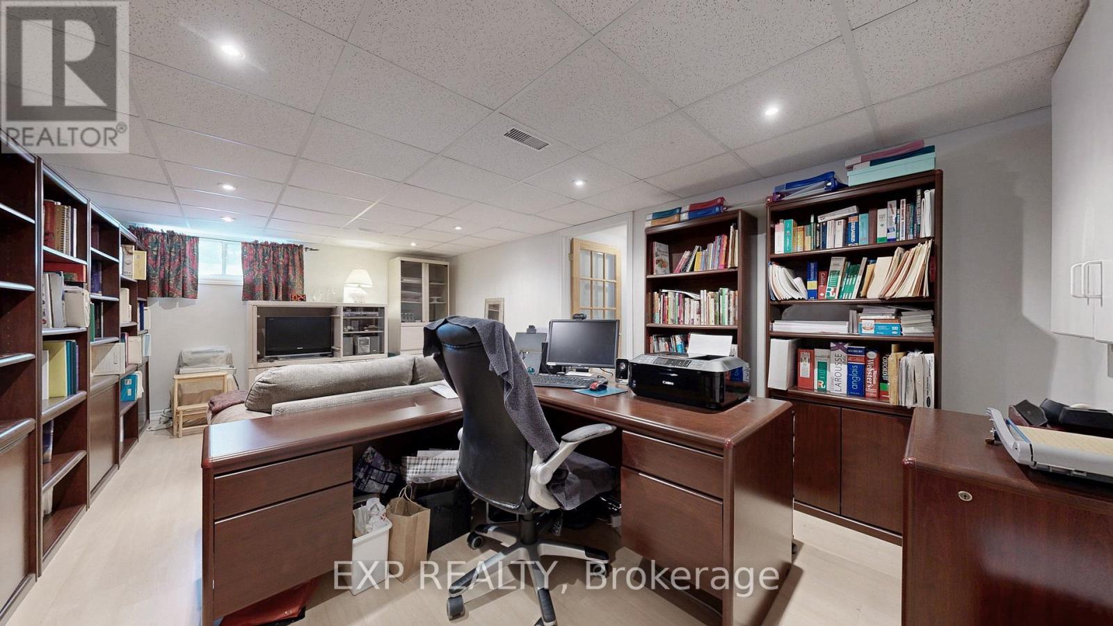 6 Abbottswood Road, Toronto, Ontario  M1P 3P1 - Photo 41 - E12437003