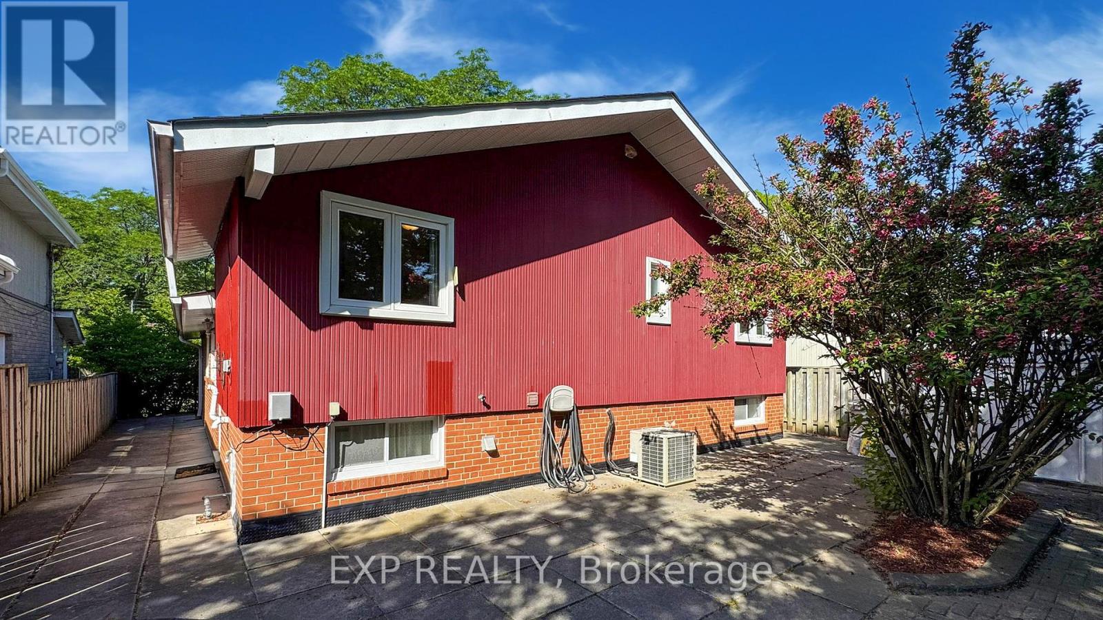 6 Abbottswood Road, Toronto, Ontario  M1P 3P1 - Photo 47 - E12437003
