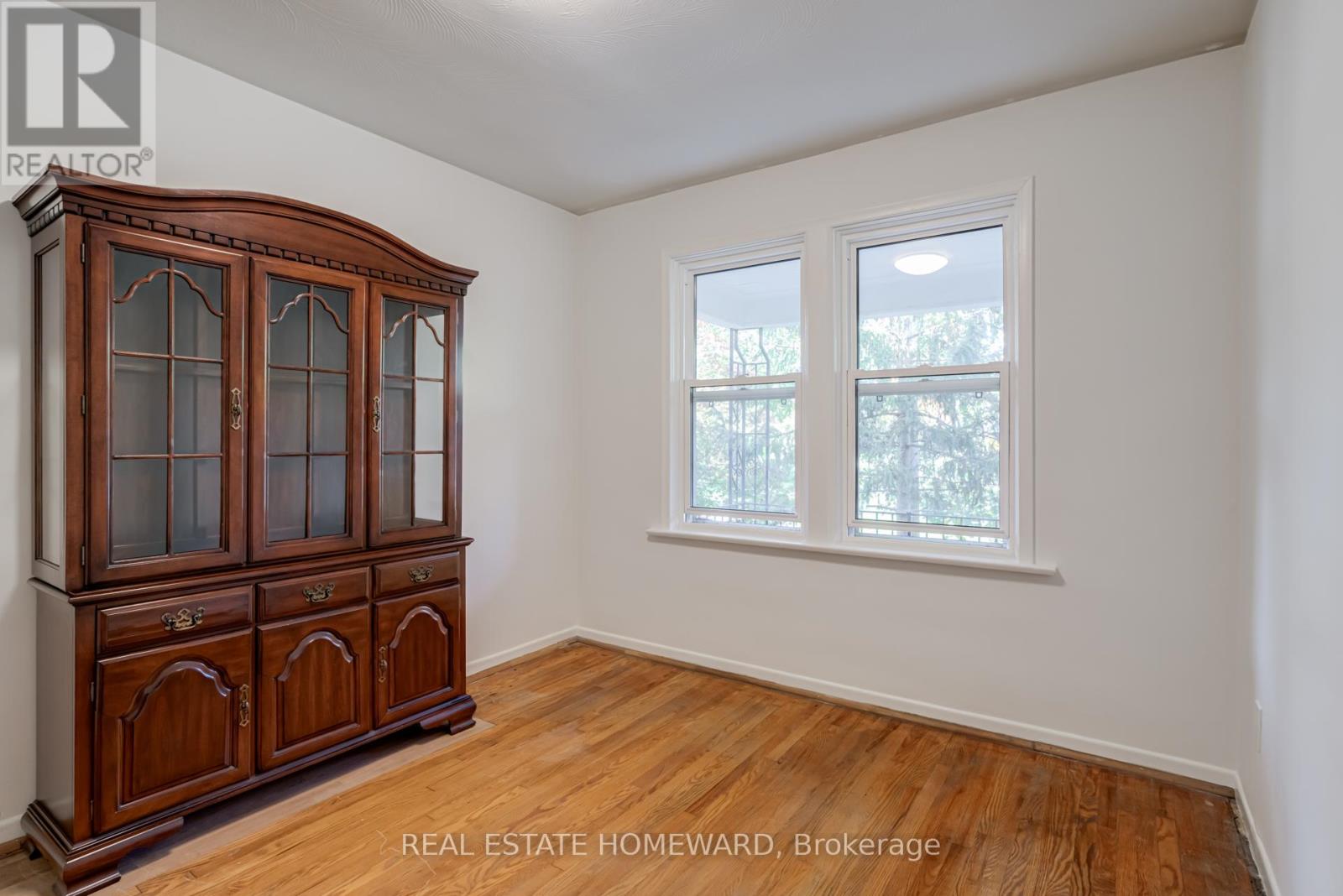 106 West Lynn Avenue, Toronto, Ontario  M4C 3W2 - Photo 4 - E12465905