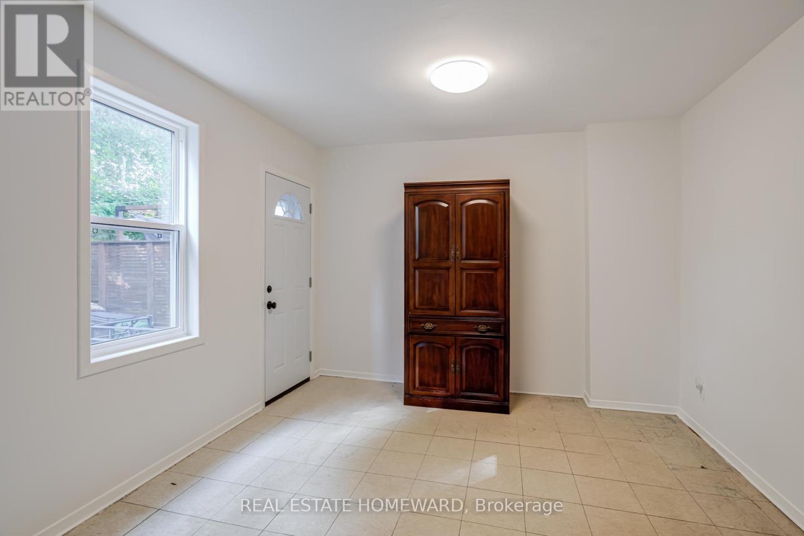 106 West Lynn Avenue, Toronto, Ontario  M4C 3W2 - Photo 9 - E12465905