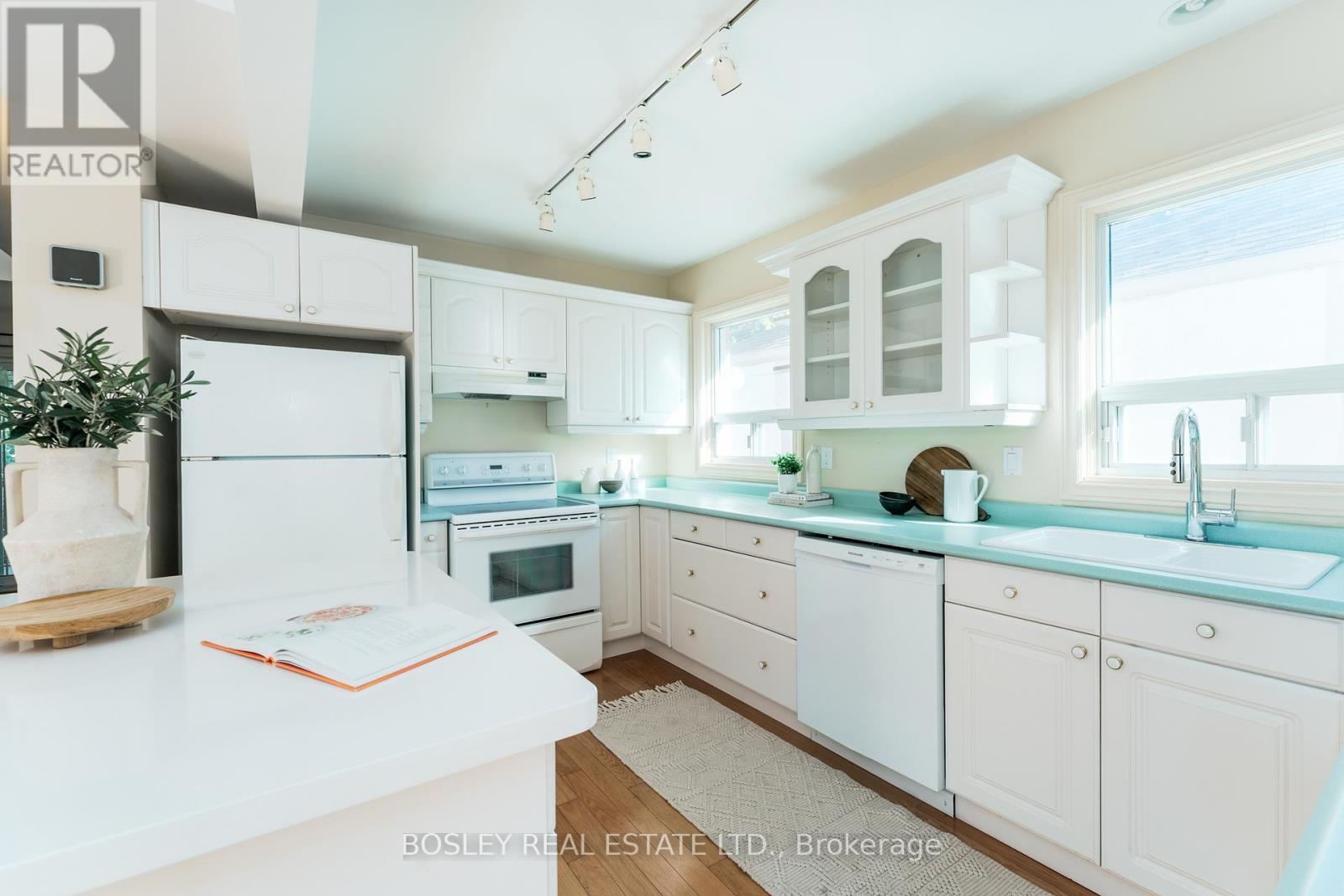 309 Warden Avenue, Toronto, Ontario  M1N 3A3 - Photo 6 - E12465934