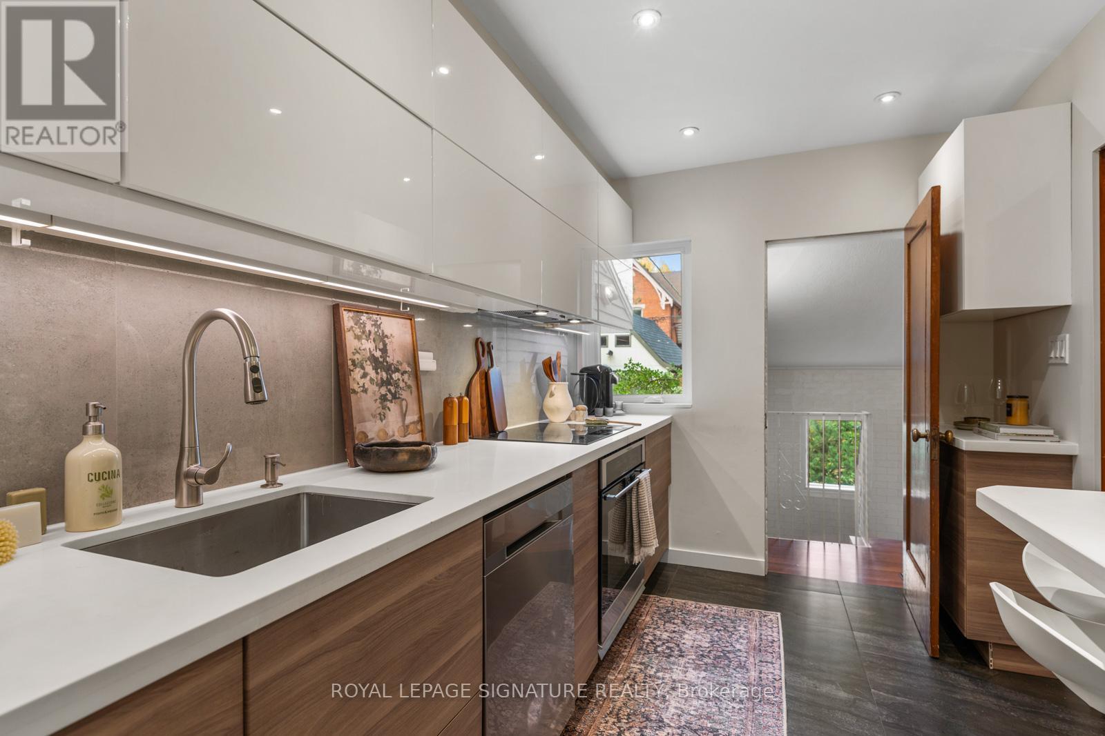 54 Pepler Avenue, Toronto, Ontario  M4J 2Y8 - Photo 17 - E12465949