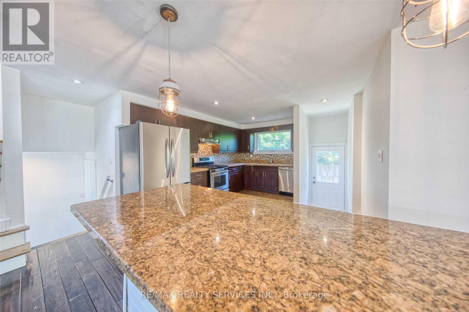 88 Clover Ridge Drive W, Ajax, Ontario  L1S 3E8 - Photo 12 - E12465989