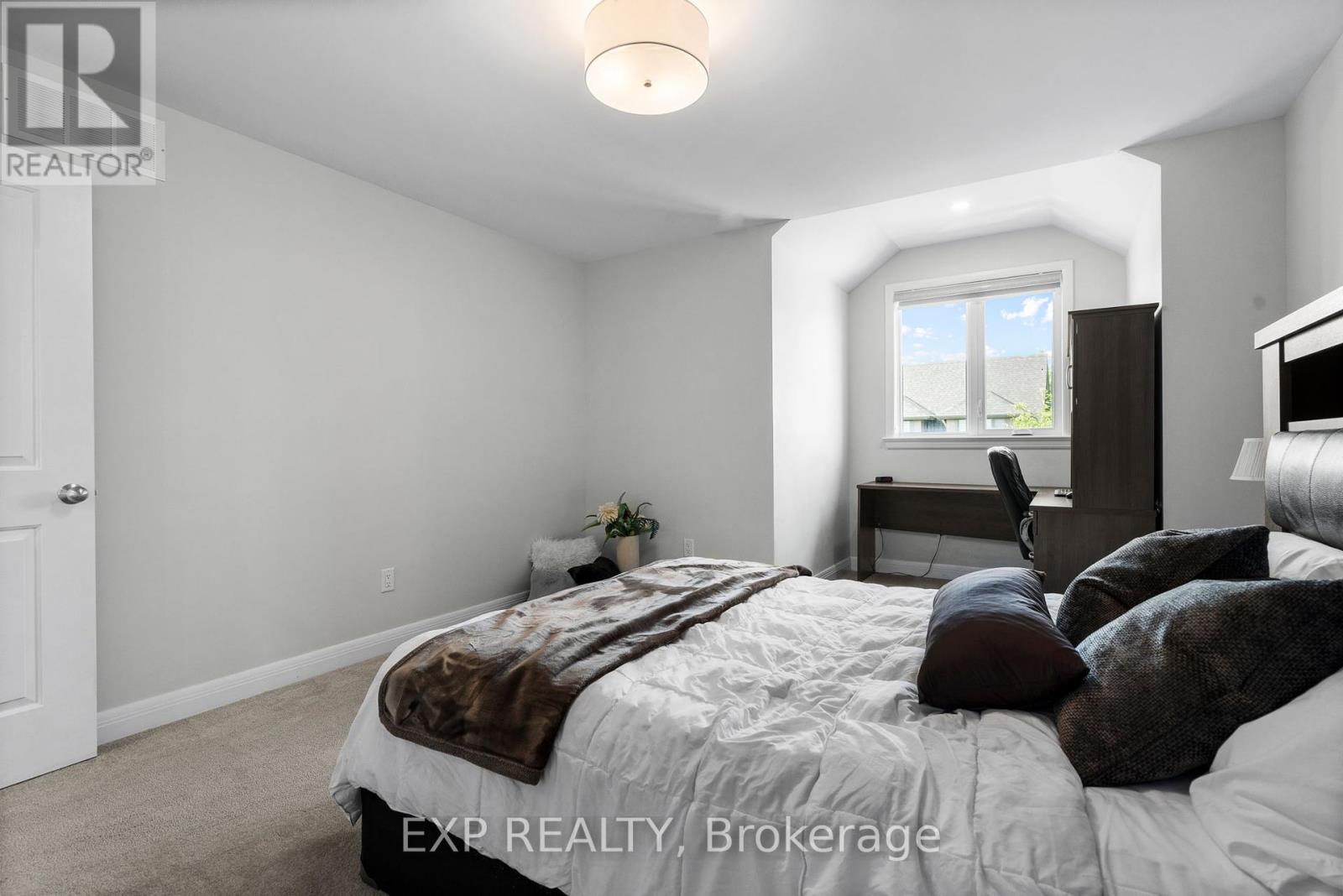 25 Stanhope Court, Ottawa, Ontario  K2J 6S2 - Photo 40 - X12465520