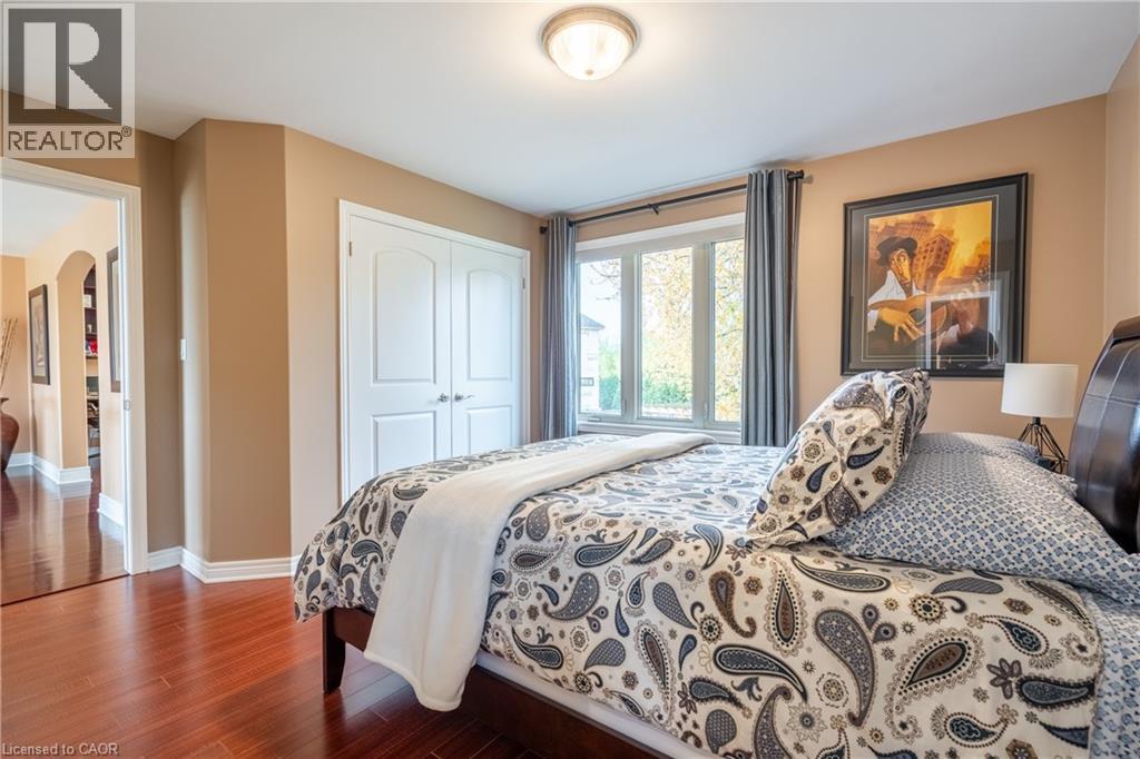 8881 Joseph Court, Niagara Falls, Ontario  L2H 3P1 - Photo 15 - 40779728