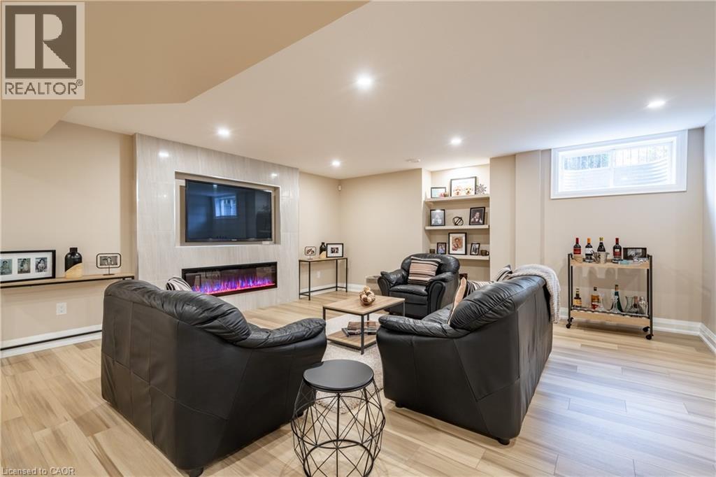 8881 Joseph Court, Niagara Falls, Ontario  L2H 3P1 - Photo 27 - 40779728