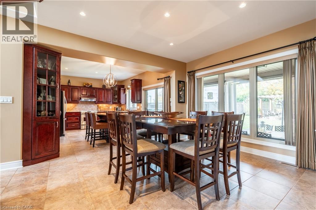 8881 Joseph Court, Niagara Falls, Ontario  L2H 3P1 - Photo 7 - 40779728