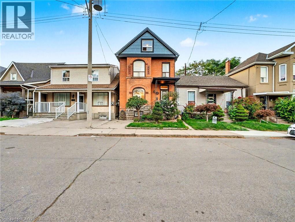 23 Oak Avenue, Hamilton, Ontario  L8L 5M7 - Photo 2 - 40779710