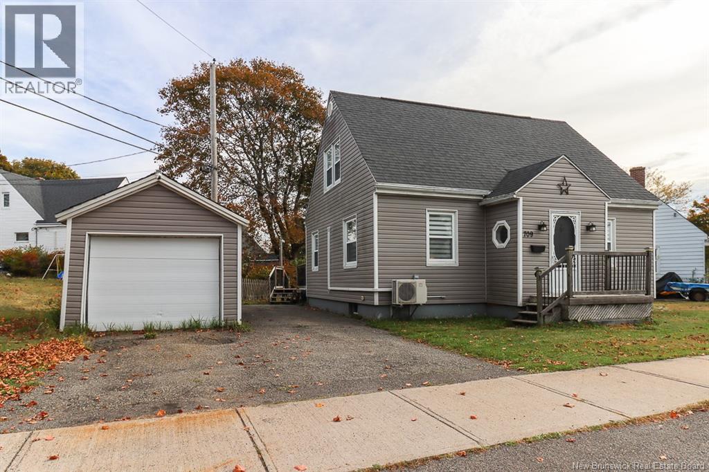 709 Sand Cove Road, Saint John, New Brunswick  E2M 3E2 - Photo 1 - NB128549