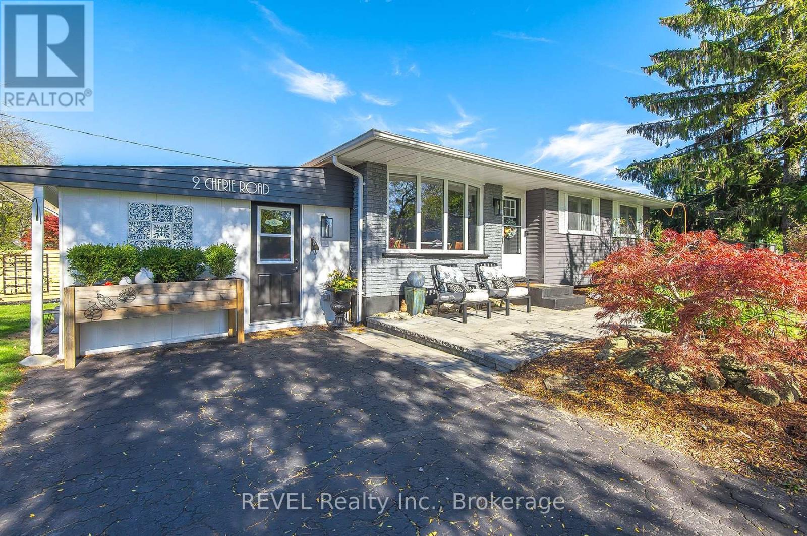 2 CHERIE ROAD, St. Catharines, Ontario