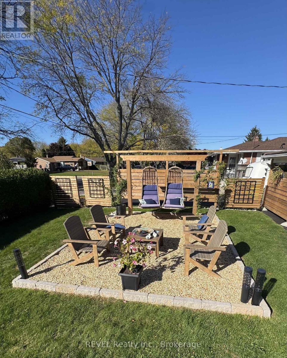 2 Cherie Road, St. Catharines (Lakeshore), Ontario  L2M 6J9 - Photo 26 - X12466054