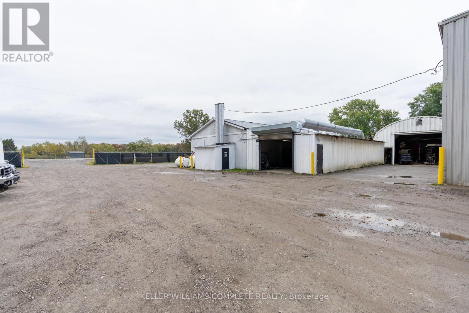 2754 Brookfield Road, Port Colborne, Ontario  L3K 5V5 - Photo 23 - X12466071