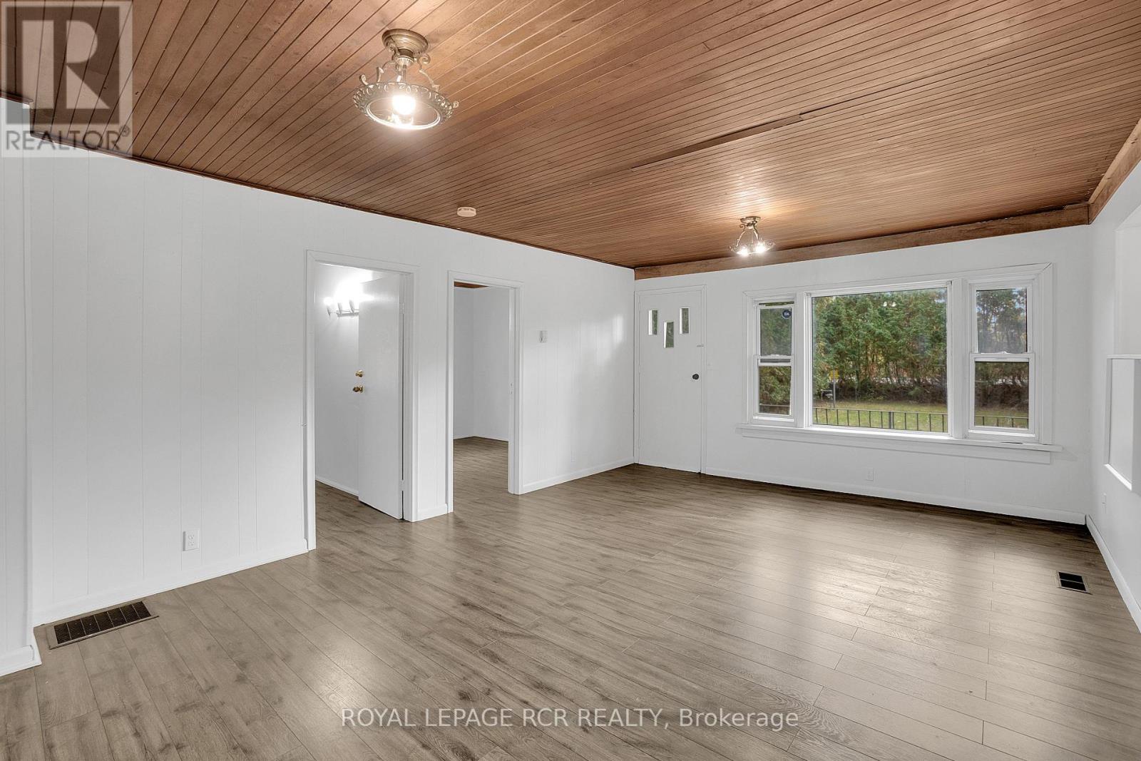 612 Victoria Street E, New Tecumseth, Ontario  L9R 1K1 - Photo 5 - N12465867