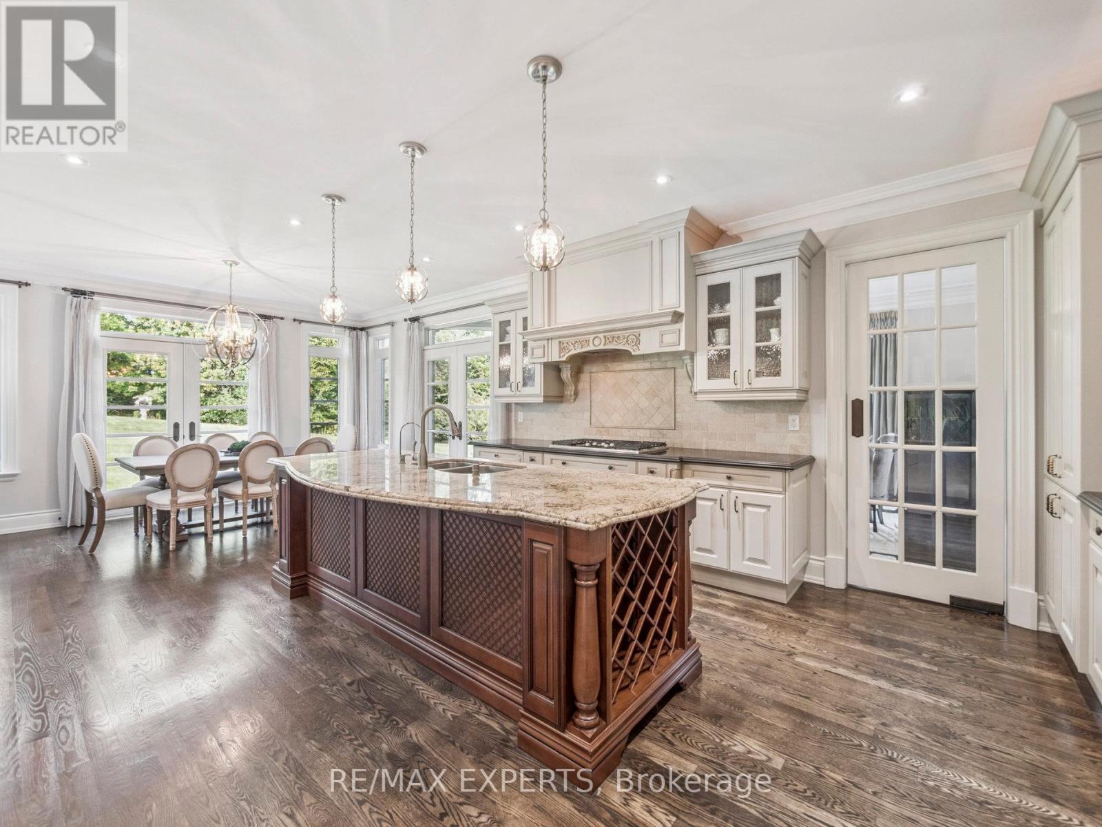 105 Eden Vale Drive Se, King, Ontario  L7B 1L9 - Photo 13 - N12465868