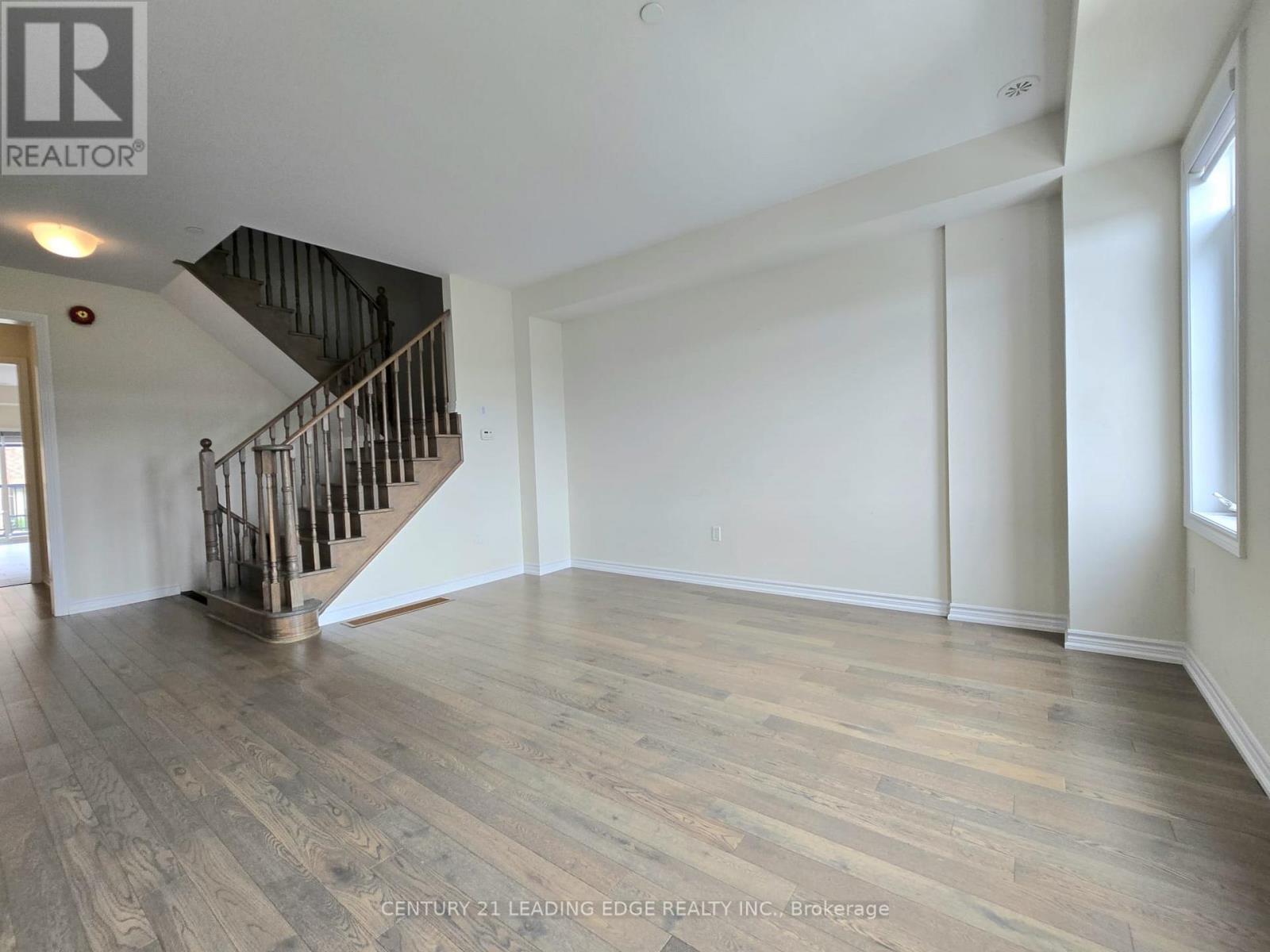 12 Cafaro Lane, Markham, Ontario  L6C 0Z2 - Photo 13 - N12465886