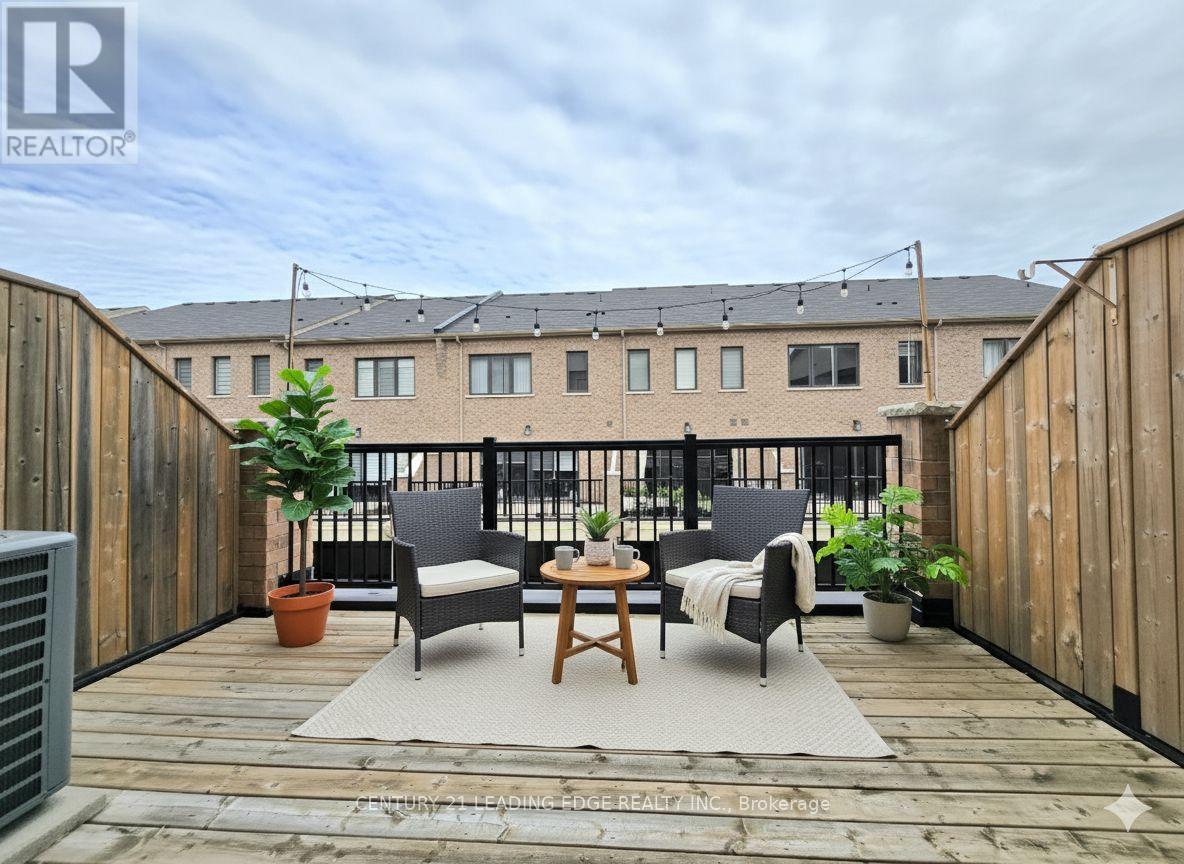 12 Cafaro Lane, Markham, Ontario  L6C 0Z2 - Photo 21 - N12465886