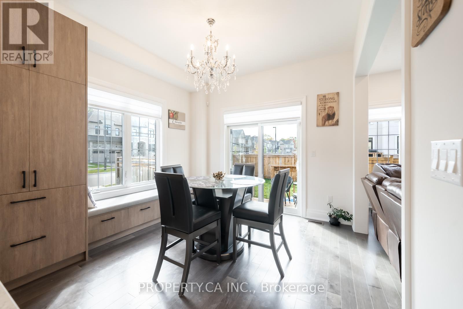390 Danny Wheeler Boulevard, Georgina, Ontario  L4P 0J8 - Photo 16 - N12465903
