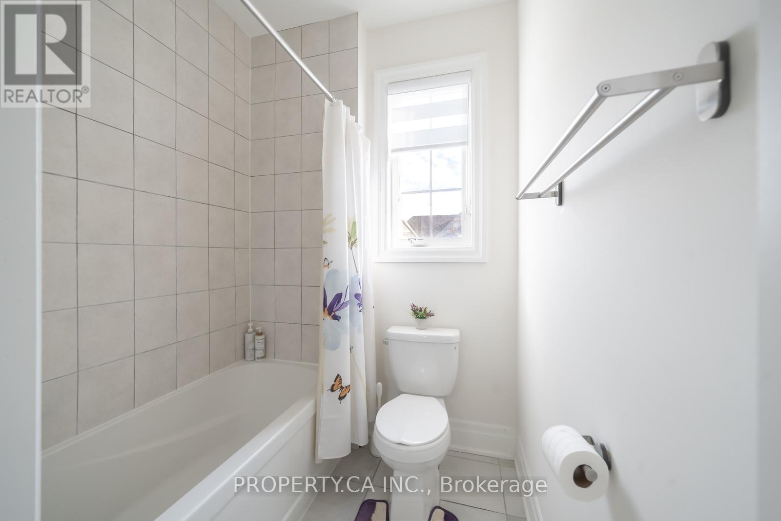 390 Danny Wheeler Boulevard, Georgina, Ontario  L4P 0J8 - Photo 37 - N12465903