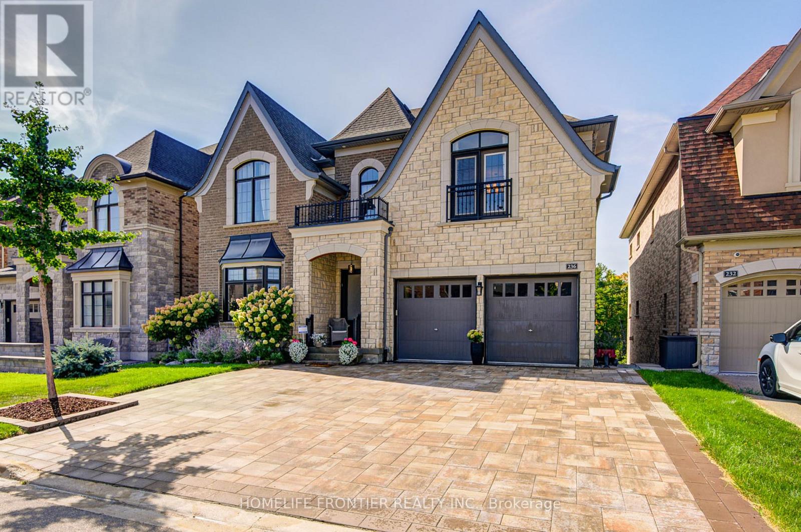 236 Farrell Road, Vaughan, Ontario  L6A 4W5 - Photo 47 - N12465920