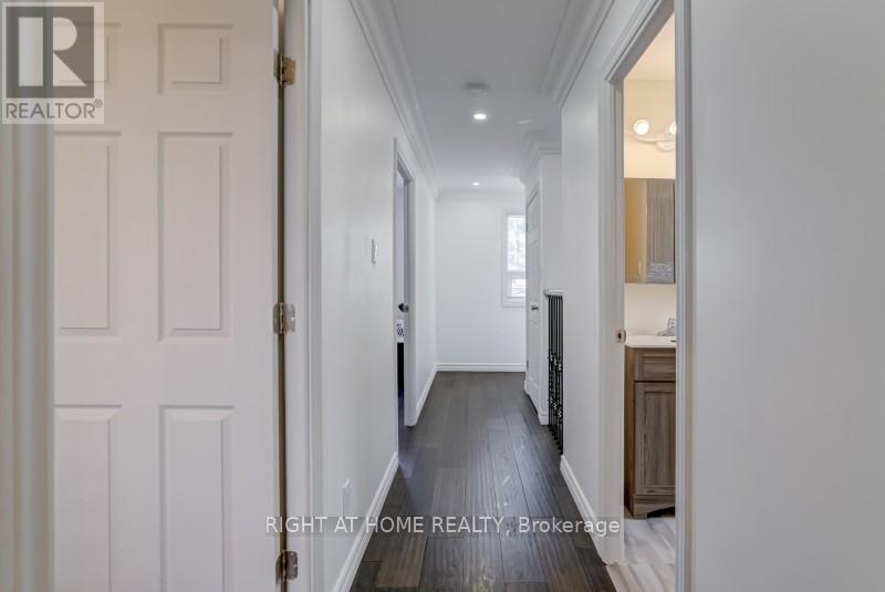 742 Beman Drive, Newmarket, Ontario  L3Y 4Z2 - Photo 17 - N12465926