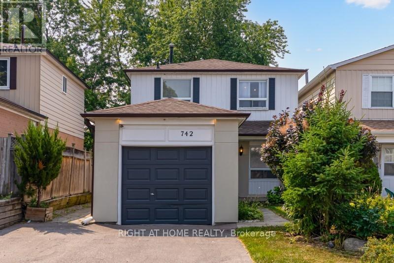 742 Beman Drive, Newmarket, Ontario  L3Y 4Z2 - Photo 44 - N12465926