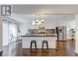 742 BEMAN DRIVE, Newmarket, Ontario
