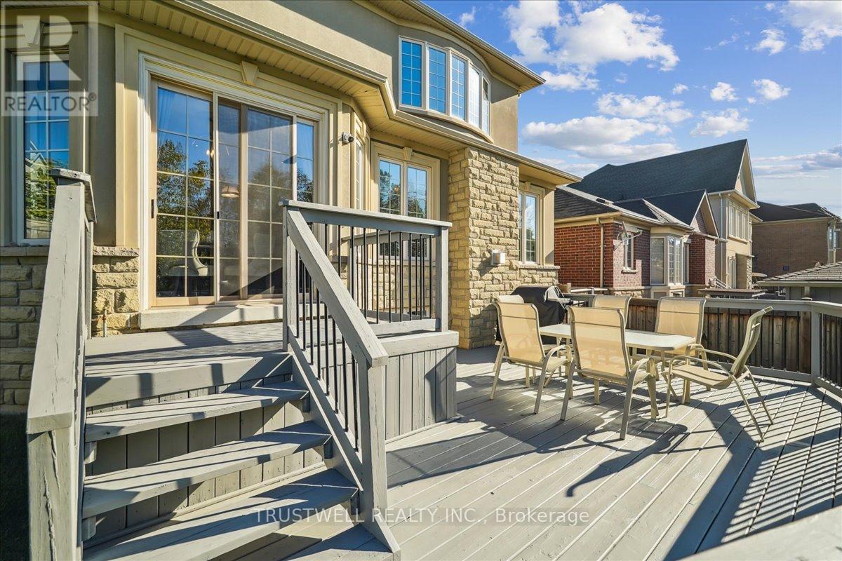1 Mccombe Lane, Vaughan, Ontario  L6A 4G4 - Photo 43 - N12465941