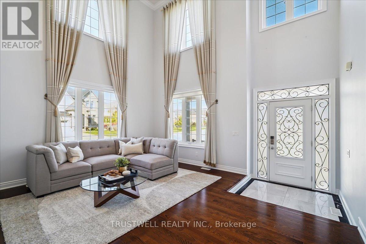 1 Mccombe Lane, Vaughan, Ontario  L6A 4G4 - Photo 5 - N12465941