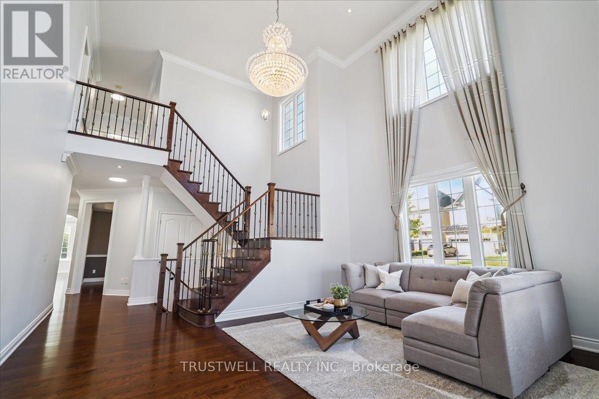 1 Mccombe Lane, Vaughan, Ontario  L6A 4G4 - Photo 6 - N12465941