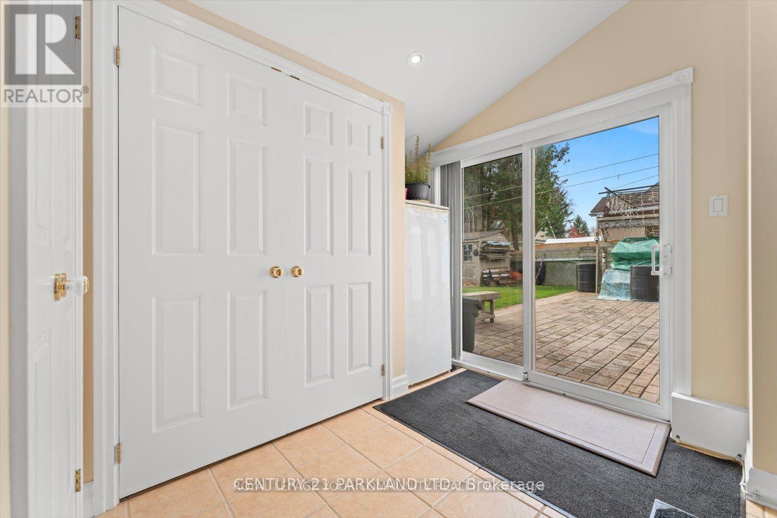 Main Floor - 315 Forde Crescent, King, Ontario  L7B 1G7 - Photo 13 - N12465957