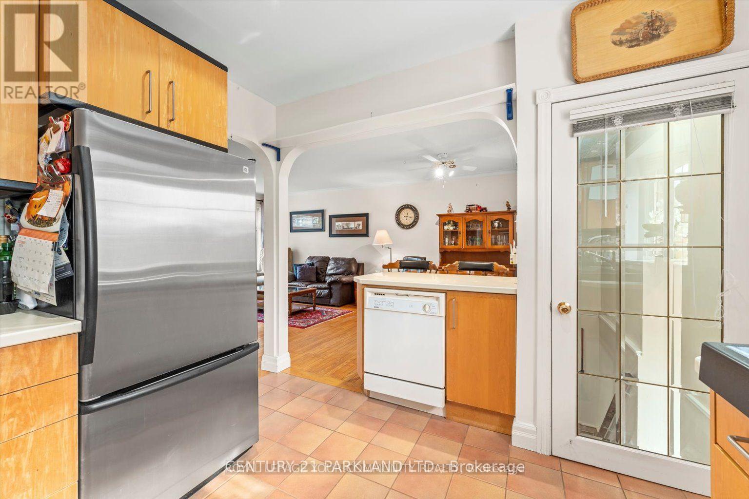 Main Floor - 315 Forde Crescent, King, Ontario  L7B 1G7 - Photo 7 - N12465957