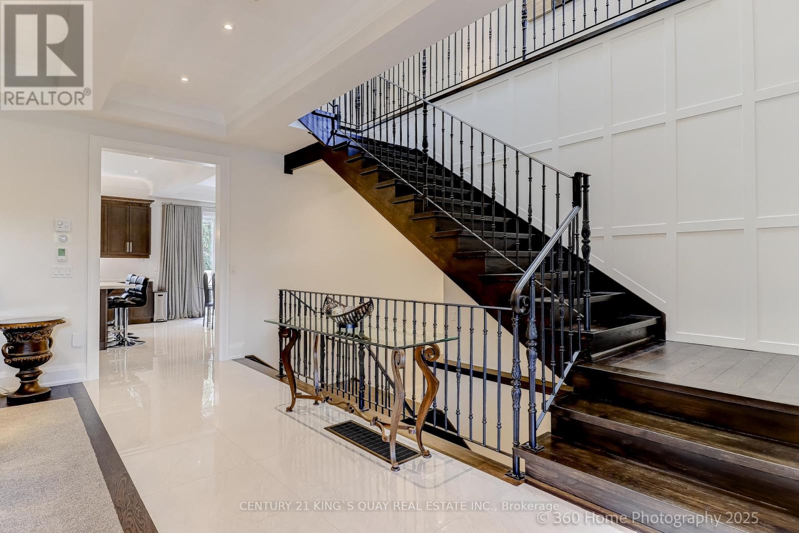 386 Alper Street, Richmond Hill, Ontario  L4C 2Z4 - Photo 11 - N12465971