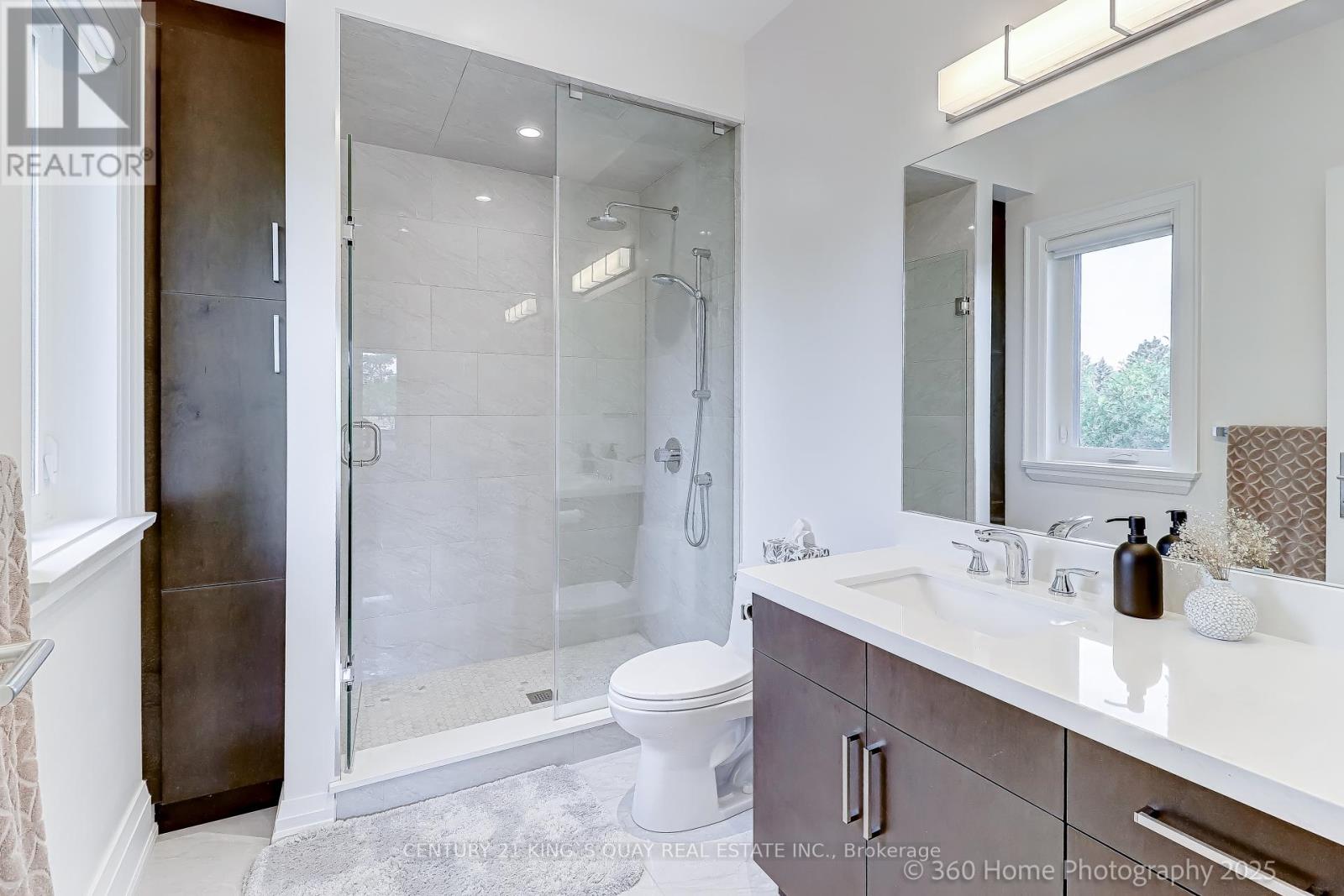 386 Alper Street, Richmond Hill, Ontario  L4C 2Z4 - Photo 36 - N12465971