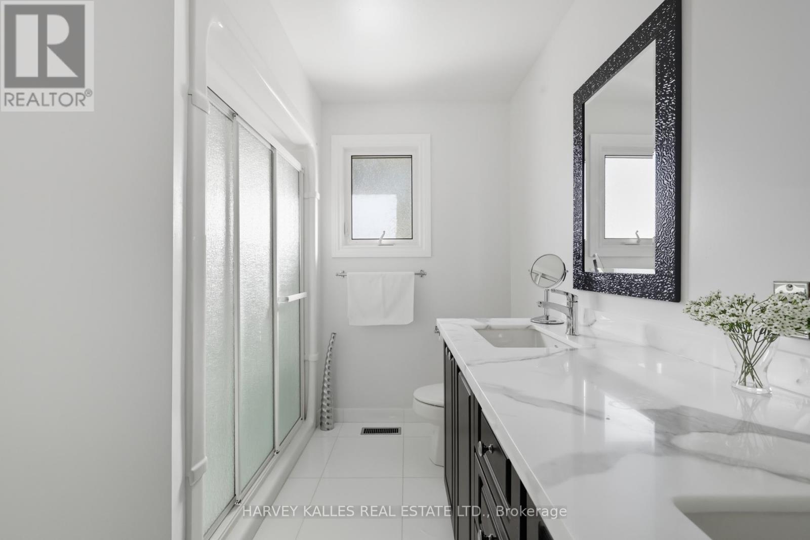 486 Greenock Drive, Vaughan, Ontario  L6A 1M6 - Photo 28 - N12465981