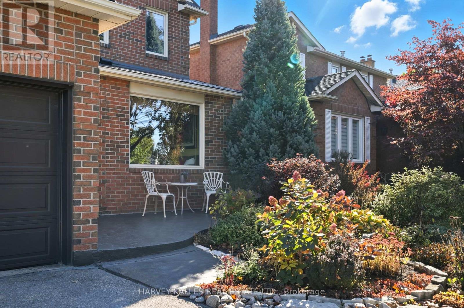 486 Greenock Drive, Vaughan, Ontario  L6A 1M6 - Photo 3 - N12465981