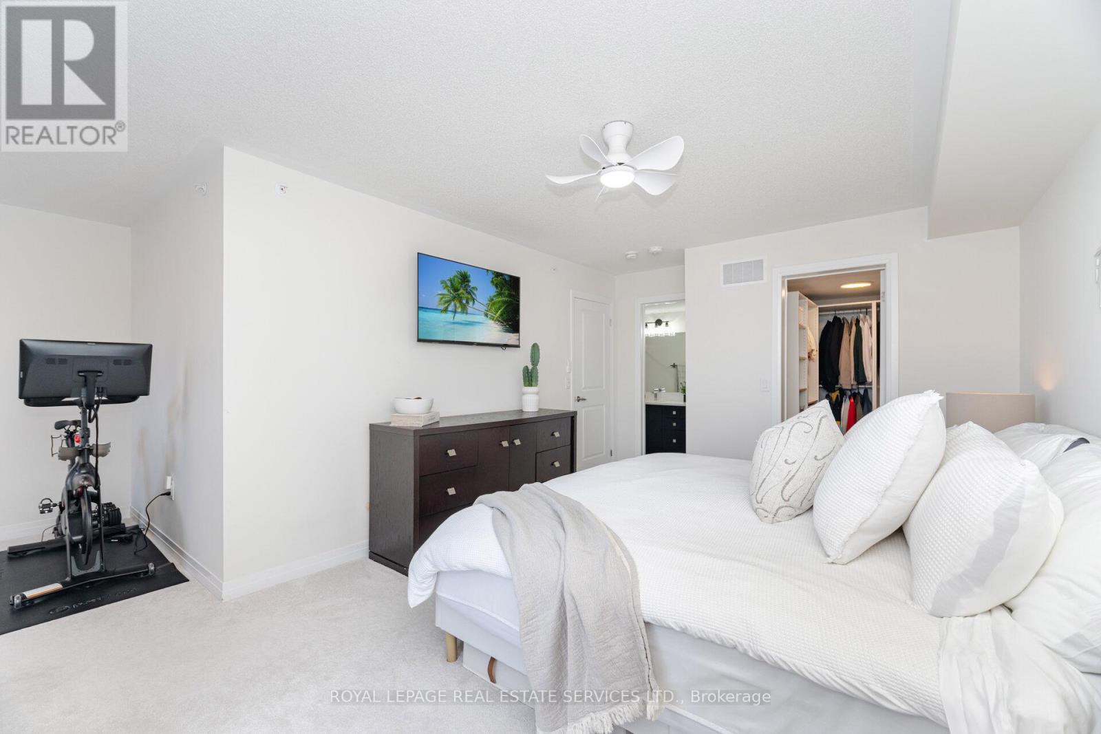 2 - 40 Baynes Way, Bradford West Gwillimbury, Ontario  L3Z 4M4 - Photo 35 - N12465983