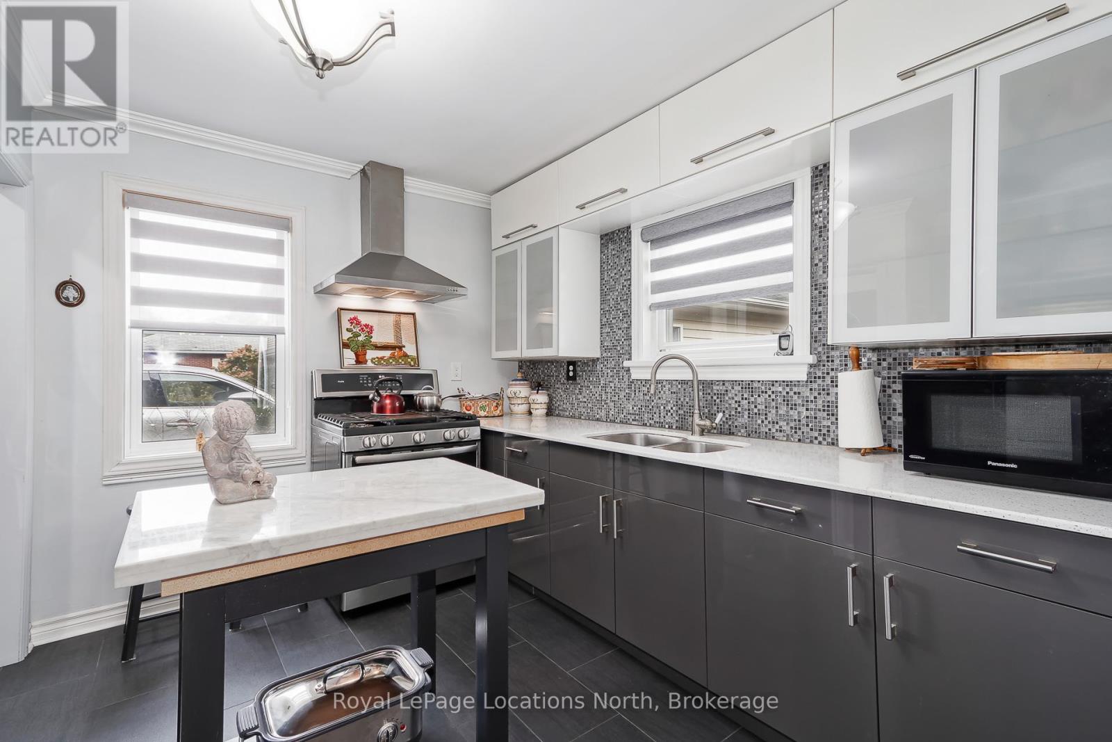 377 Hickory Street, Collingwood, Ontario  L9Y 3G4 - Photo 12 - S12466029