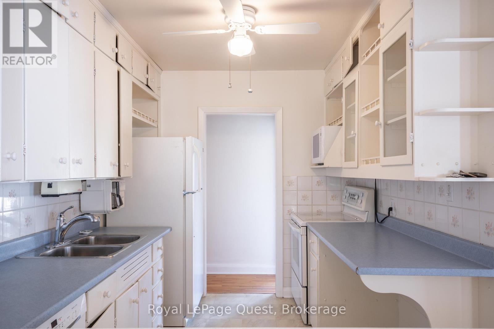 59 Fittons Road E, Orillia, Ontario  L3V 2J2 - Photo 14 - S12466058
