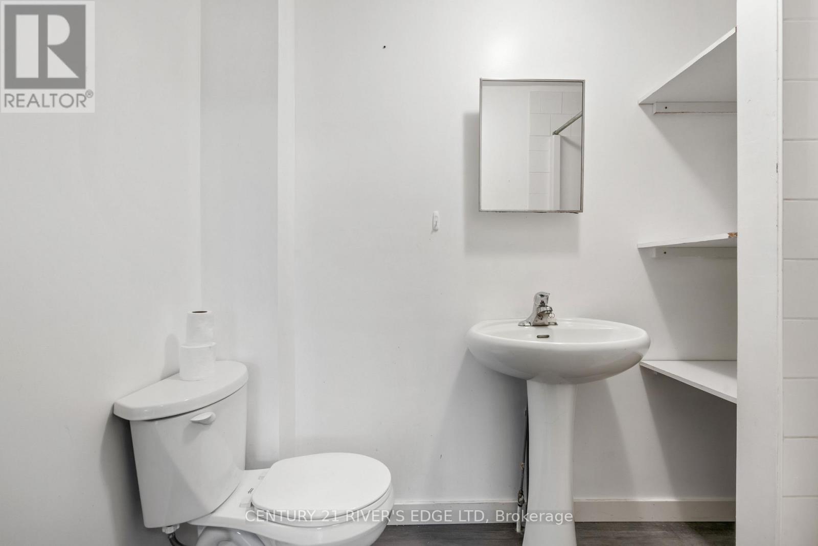 4 - 183 King Street, Prescott, Ontario  K0E 1T0 - Photo 15 - X12466056