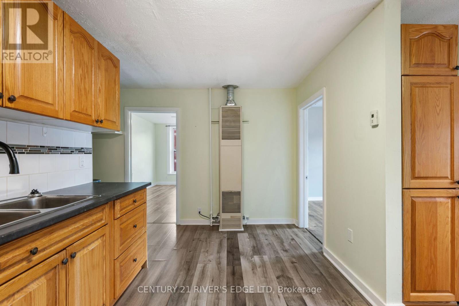 4 - 183 King Street, Prescott, Ontario  K0E 1T0 - Photo 3 - X12466056