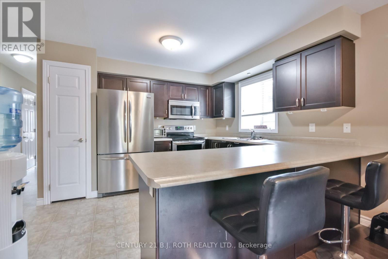 91 Lucy Lane, Orillia, Ontario  L3V 7A8 - Photo 12 - S12465870