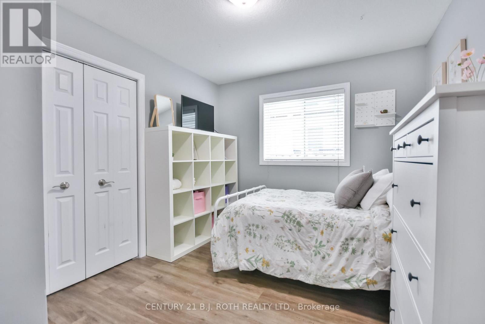 91 Lucy Lane, Orillia, Ontario  L3V 7A8 - Photo 7 - S12465870