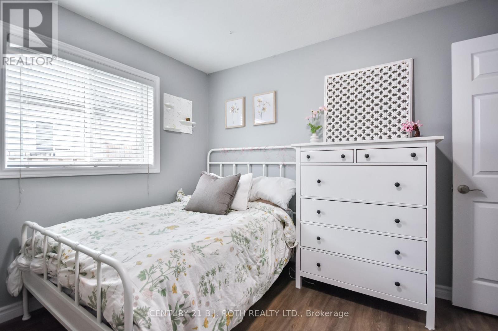 91 Lucy Lane, Orillia, Ontario  L3V 7A8 - Photo 8 - S12465870