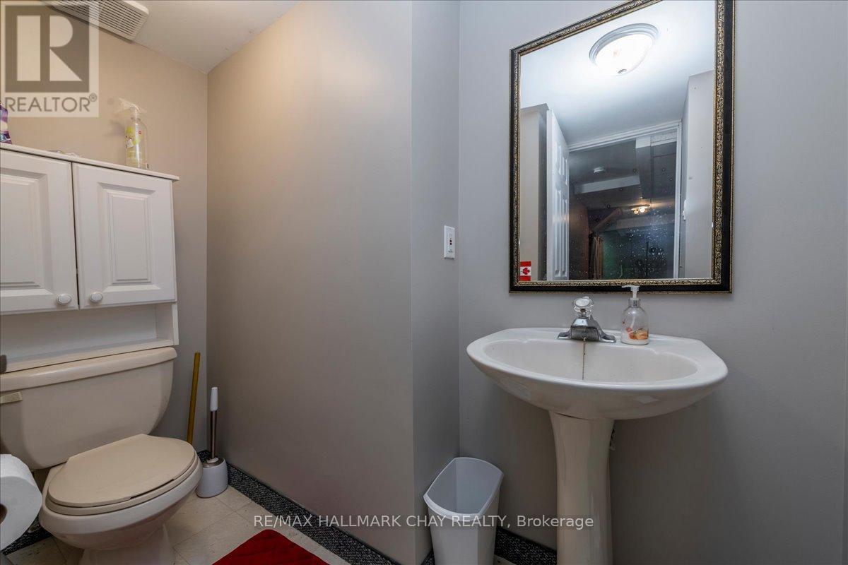 21 Barwick Drive, Barrie, Ontario  L4N 6Z7 - Photo 31 - S12465973