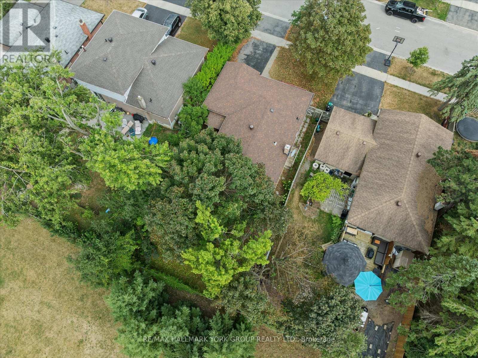 6 Glenecho Drive, Barrie, Ontario  L4M 4J3 - Photo 43 - S12466009